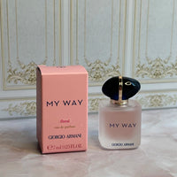Griogio Armani My Way Floral Perfume